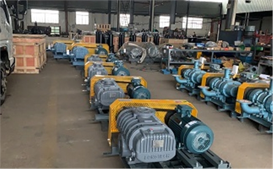 323.200.jpg 323.200.jpg