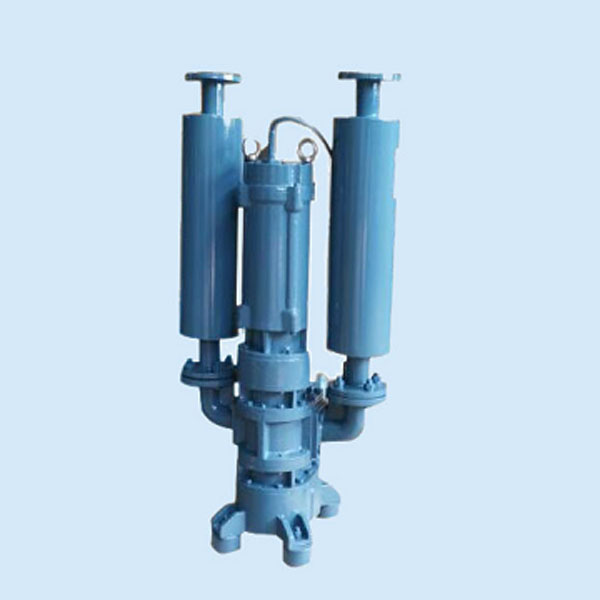 龙铁沉水式鼓风机.jpg 龙铁沉水式鼓风机.jpg